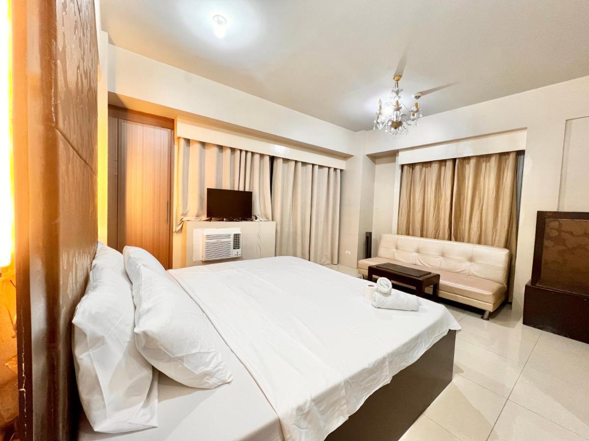 Kiel 5-Star Condo Hotel Across Naia Manila Airport Terminal 3 Pasay Exterior photo