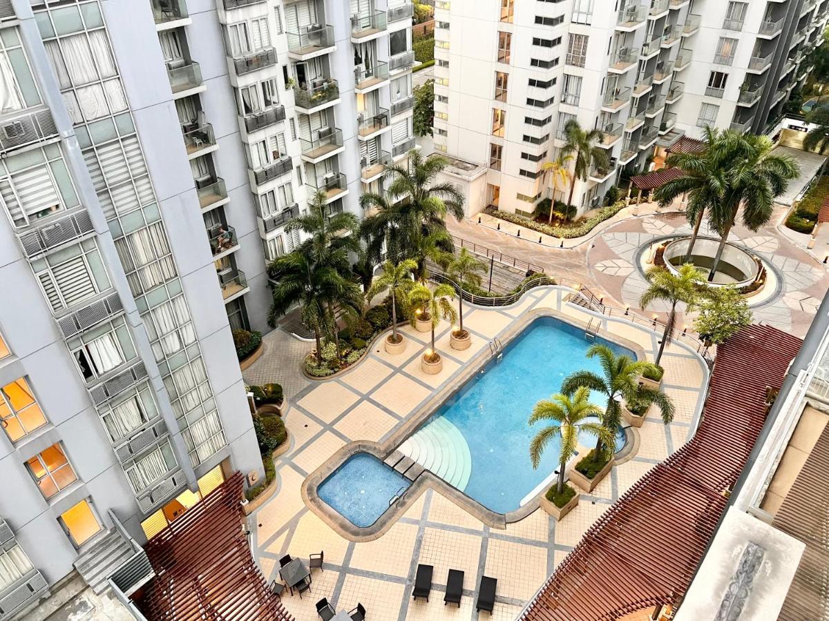 Kiel 5-Star Condo Hotel Across Naia Manila Airport Terminal 3 Pasay Exterior photo