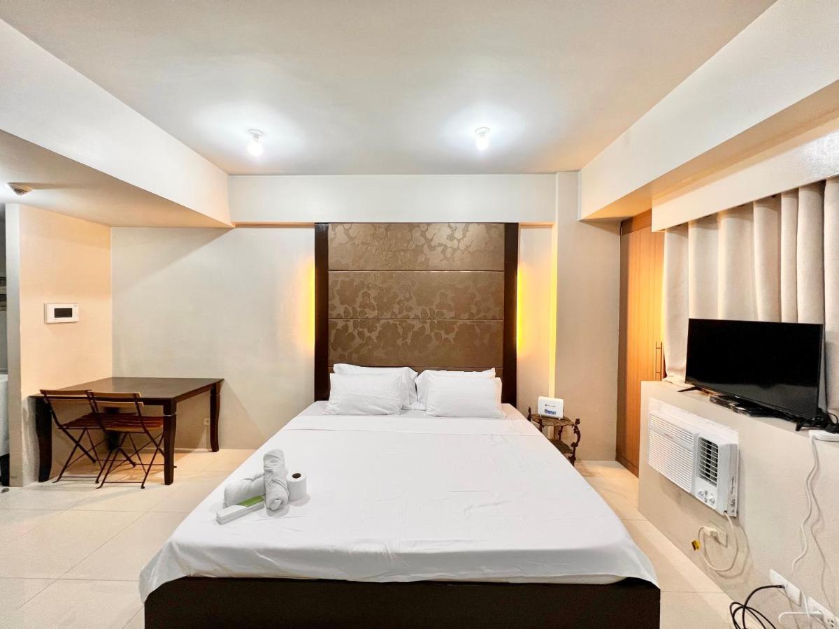 Kiel 5-Star Condo Hotel Across Naia Manila Airport Terminal 3 Pasay Exterior photo